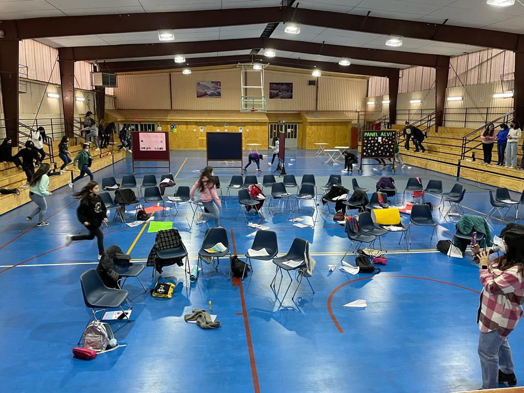 Jornada de Liderazgo, para estudiantes y equipo directivo, en Puerto Natales